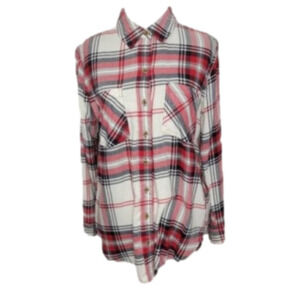 Forever 21 Button Up Collared Long sleeve Plaid